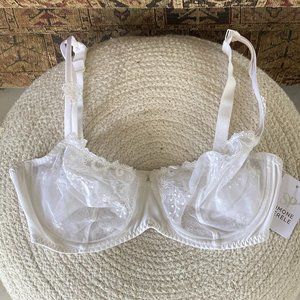 Simone Perele white bra 32F Brand New